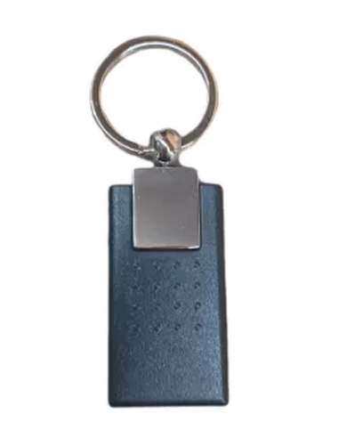 Mini badge RFID de poche noir avec porte-clés.